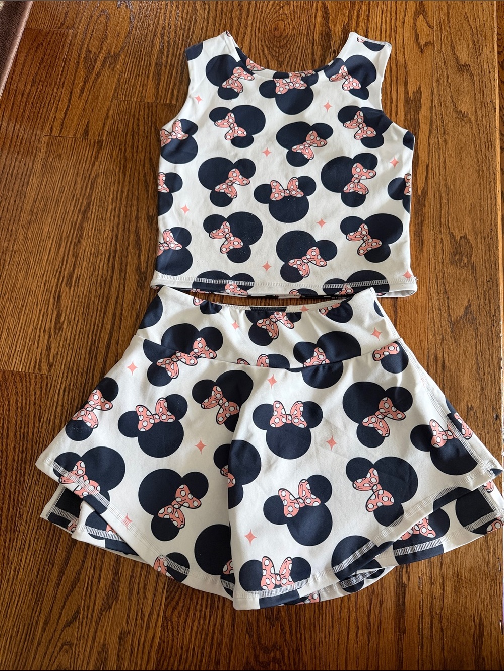 Girls White and Navy Minnie Bow Print Skirted Shorts